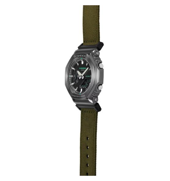 G-SHOCK STÁNDAR GM-2100CB-3AER