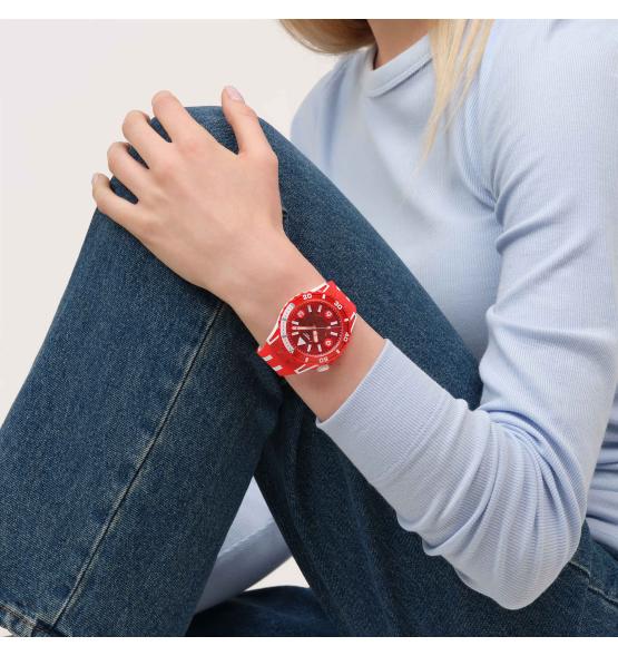 SWATCH SCUBA LION'S MANE 44MM SSCU09R100